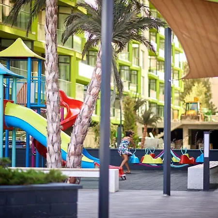 Miramare 公寓 那沃达利