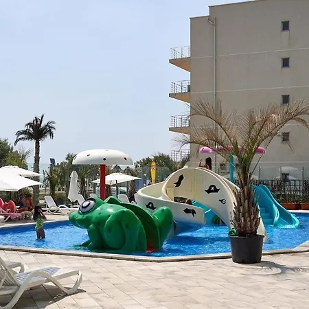 Apartment Miramare